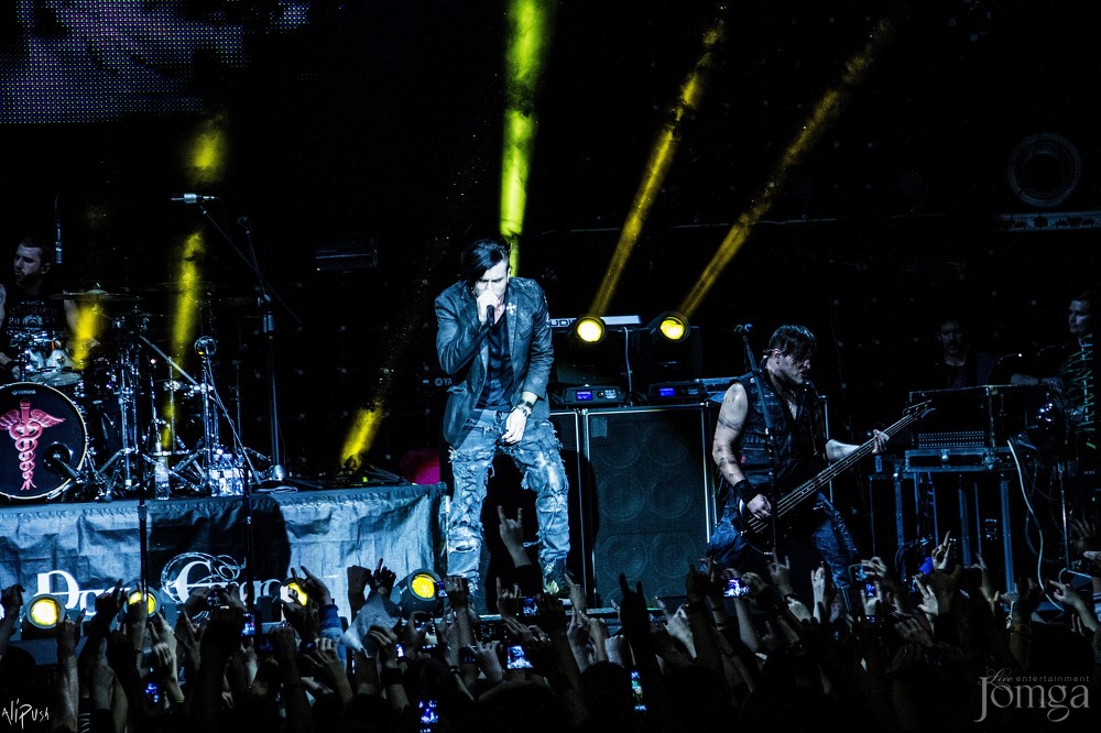 Фотография с Легендарные THREE DAYS GRACE в столице Татарстана в Эрмитаж