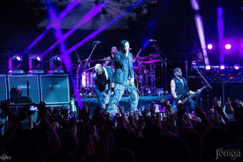 Фотография с Легендарные THREE DAYS GRACE в столице Татарстана в Эрмитаж