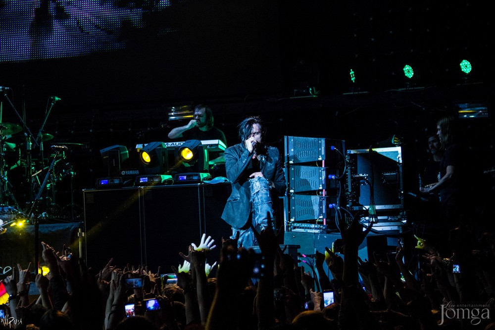 Фотография с Легендарные THREE DAYS GRACE в столице Татарстана в Эрмитаж