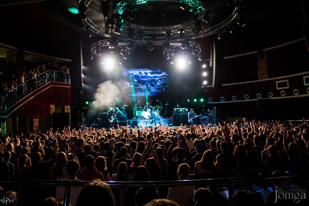 Фотография с Легендарные THREE DAYS GRACE в столице Татарстана в Эрмитаж