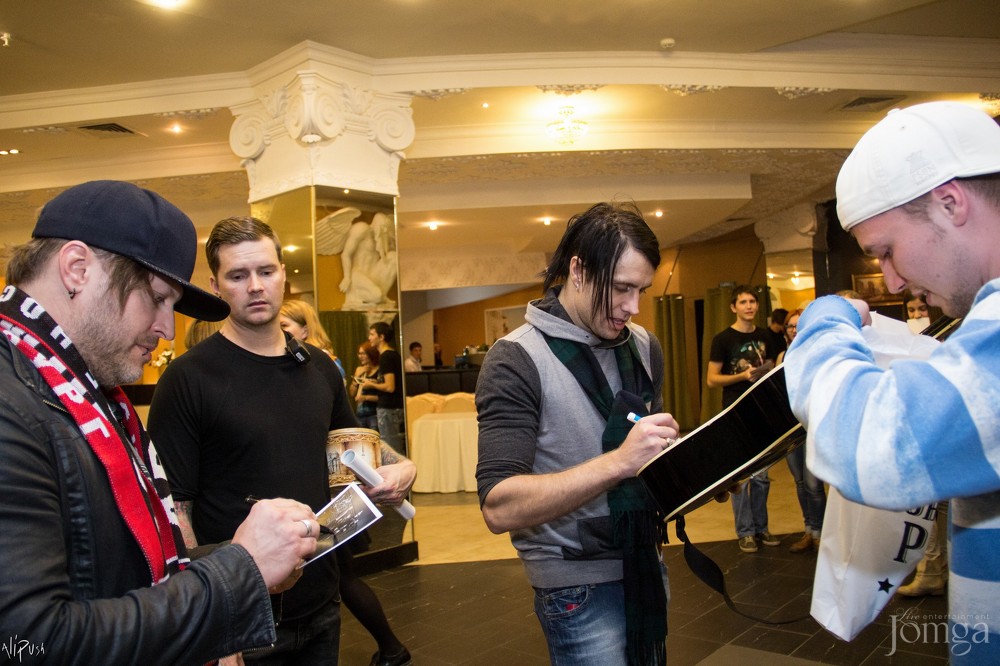 Фотография с Легендарные THREE DAYS GRACE в столице Татарстана в Эрмитаж