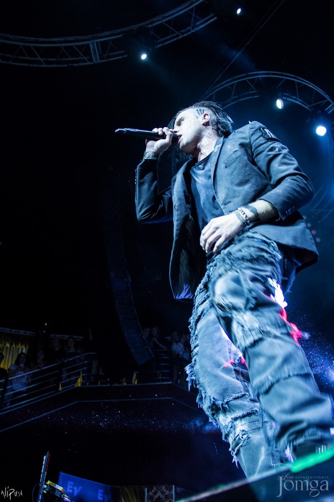 Фотография с Легендарные THREE DAYS GRACE в столице Татарстана в Эрмитаж