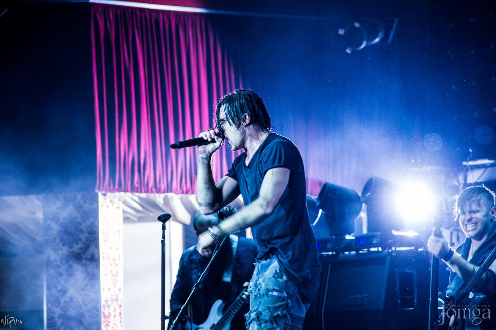 Фотография с Легендарные THREE DAYS GRACE в столице Татарстана в Эрмитаж