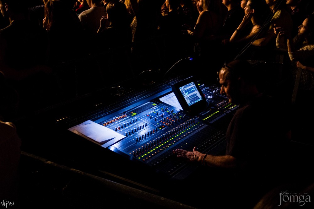 Фотография с Легендарные THREE DAYS GRACE в столице Татарстана в Эрмитаж