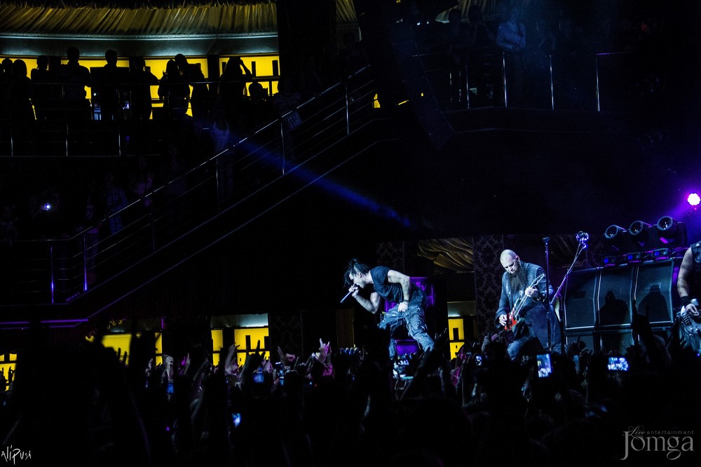 Фотография с Легендарные THREE DAYS GRACE в столице Татарстана в Эрмитаж