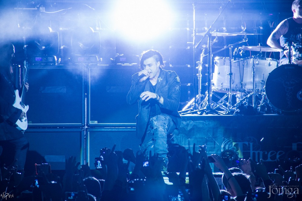 Фотография с Легендарные THREE DAYS GRACE в столице Татарстана в Эрмитаж