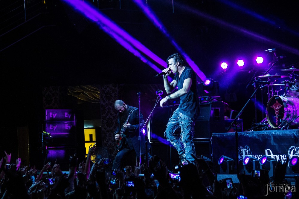 Фотография с Легендарные THREE DAYS GRACE в столице Татарстана в Эрмитаж