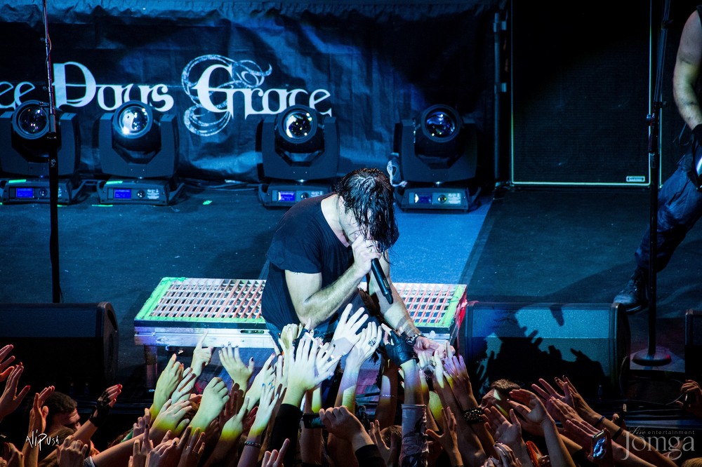 Фотография с Легендарные THREE DAYS GRACE в столице Татарстана в Эрмитаж