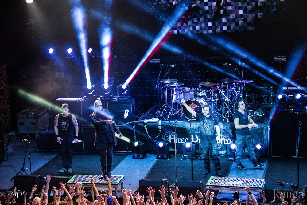 Фотография с Легендарные THREE DAYS GRACE в столице Татарстана в Эрмитаж