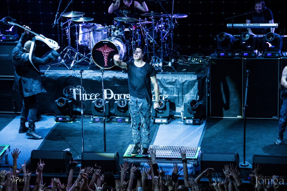 Фотография с Легендарные THREE DAYS GRACE в столице Татарстана в Эрмитаж