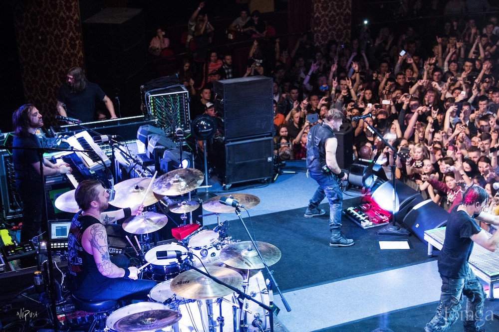 Фотография с Легендарные THREE DAYS GRACE в столице Татарстана в Эрмитаж