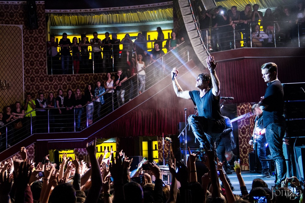 Фотография с Легендарные THREE DAYS GRACE в столице Татарстана в Эрмитаж