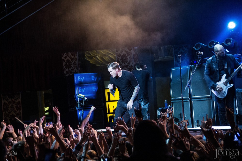 Фотография с Легендарные THREE DAYS GRACE в столице Татарстана в Эрмитаж