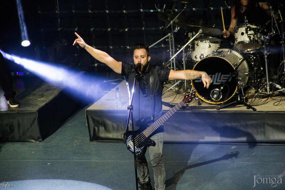 Фотография с SKILLET в Эрмитаж