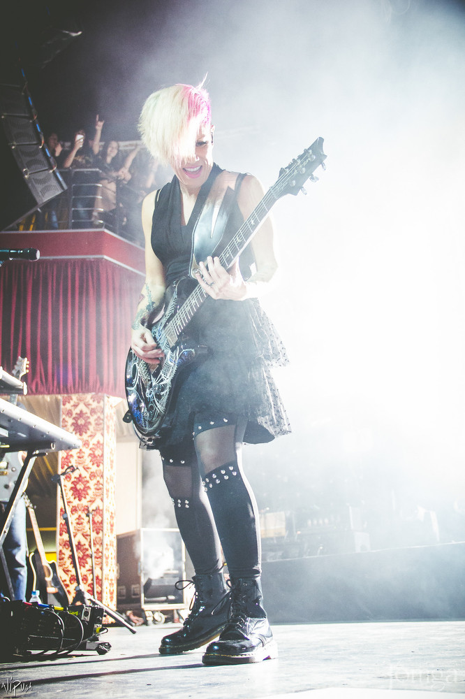 Фотография с SKILLET в Эрмитаж