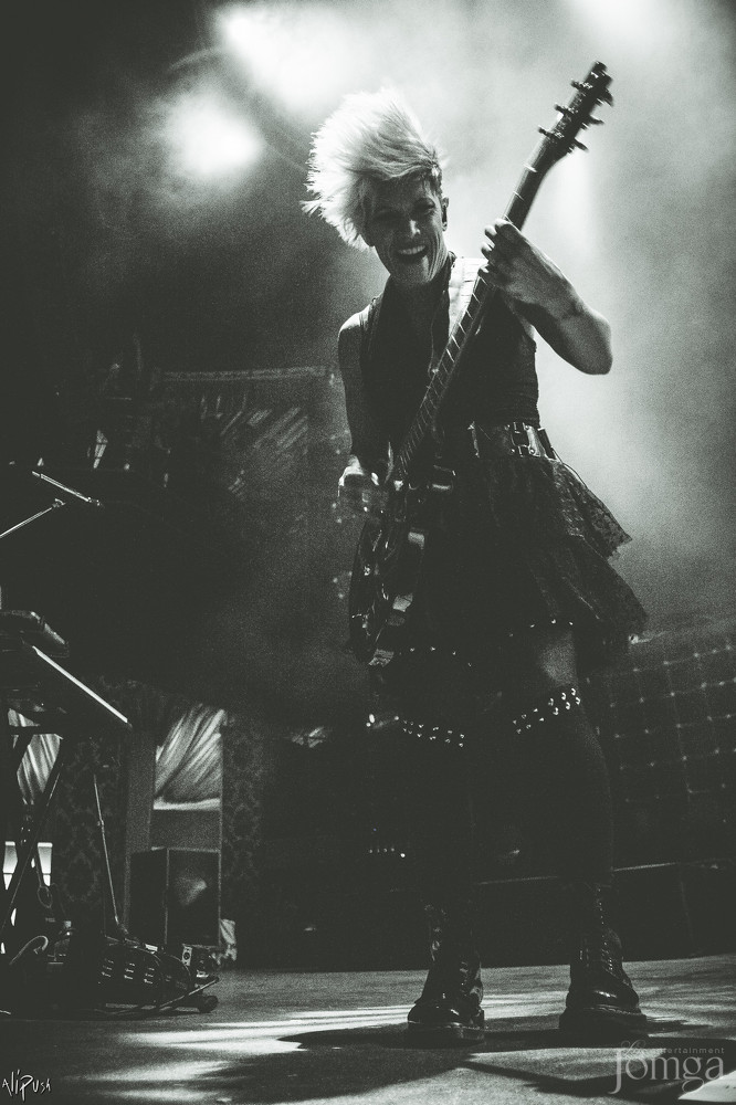 Фотография с SKILLET в Эрмитаж