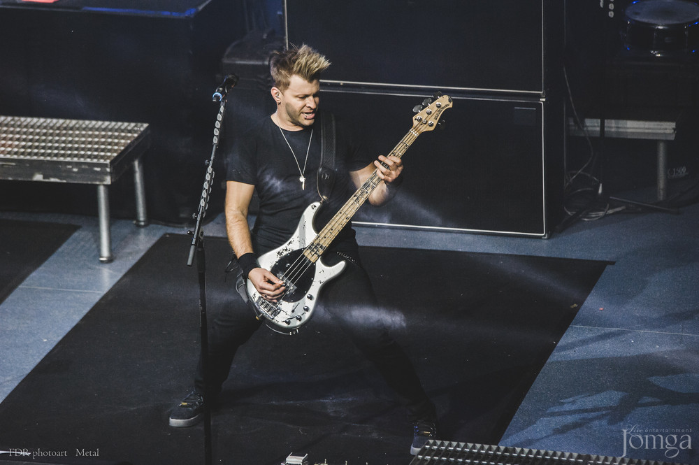 Фотография с THREE DAYS GRACE в Эрмитаж