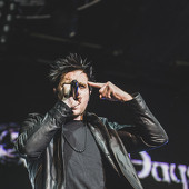 THREE DAYS GRACE фото 35