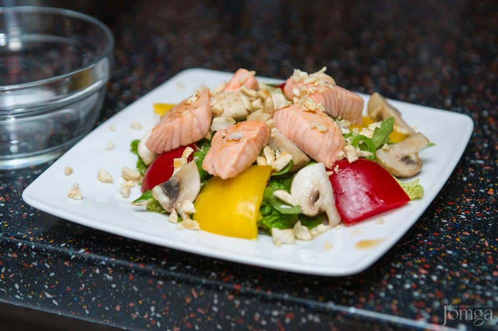 Фотография с «Паназиатская кухня в ресторане «Гин-Но-Таки» в Гин-но-Таки