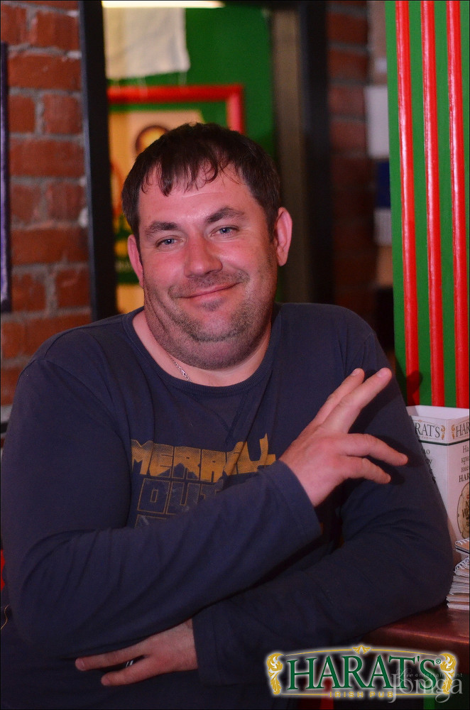 Фотография с ДЕНЬ РАДИО в Харатс паб