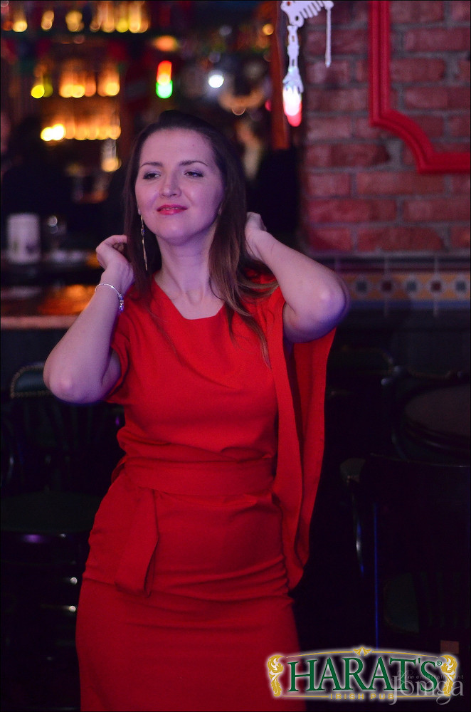 Фотография с ДЕНЬ РАДИО в Харатс паб