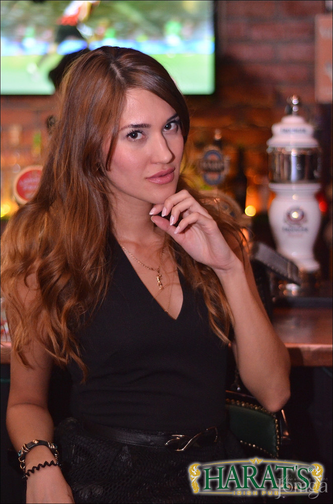 Фотография с ДЕНЬ РАДИО в Харатс паб