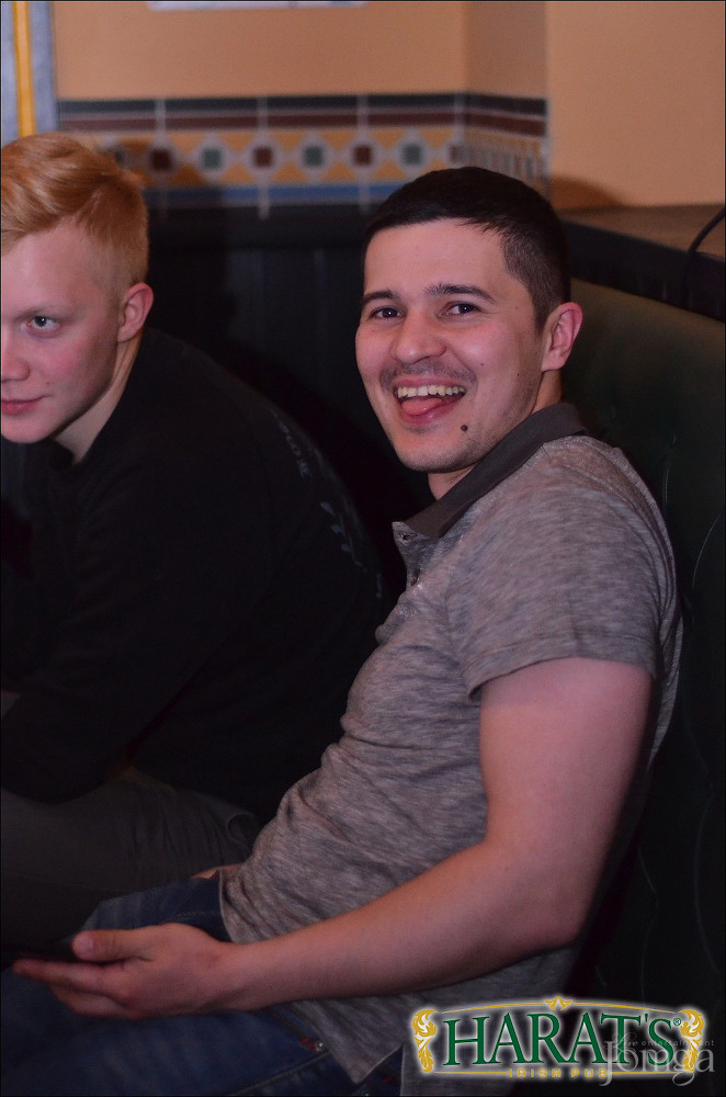 Фотография с ДЕНЬ РАДИО в Харатс паб