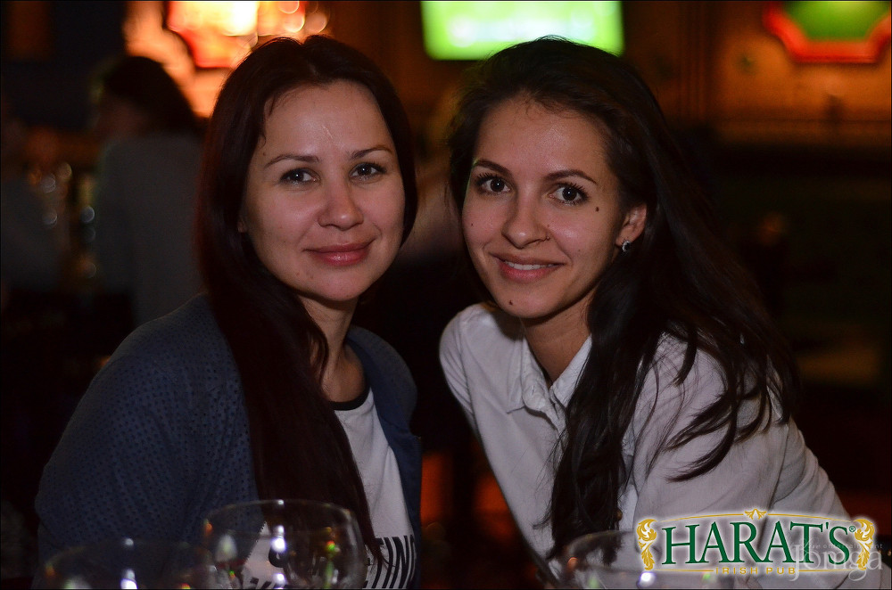 Фотография с ДЕНЬ РАДИО в Харатс паб