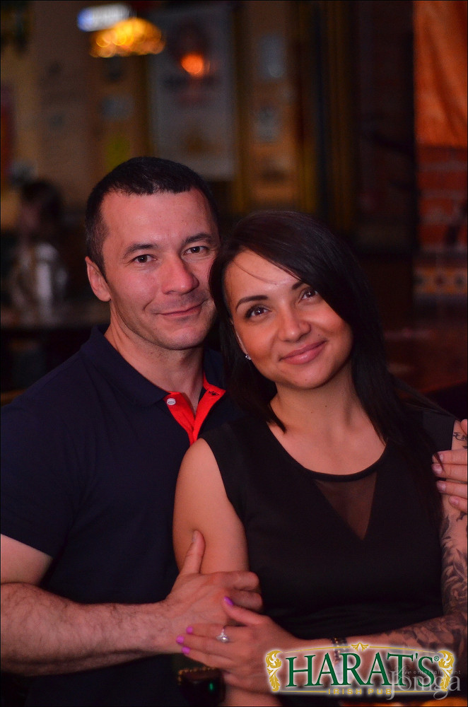 Фотография с ДЕНЬ РАДИО в Харатс паб