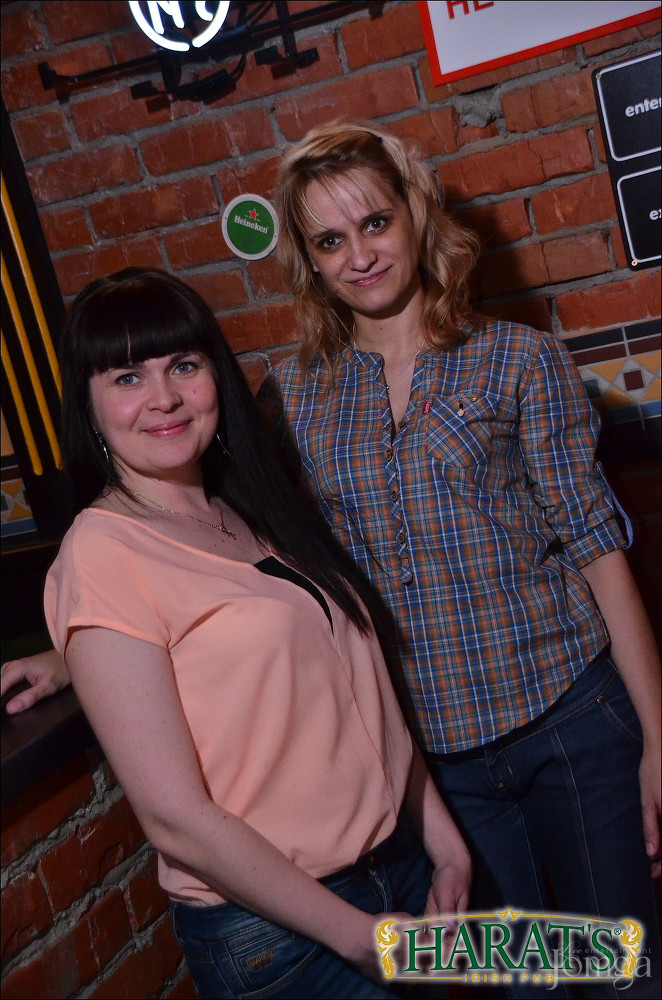 Фотография с ДЕНЬ РАДИО в Харатс паб