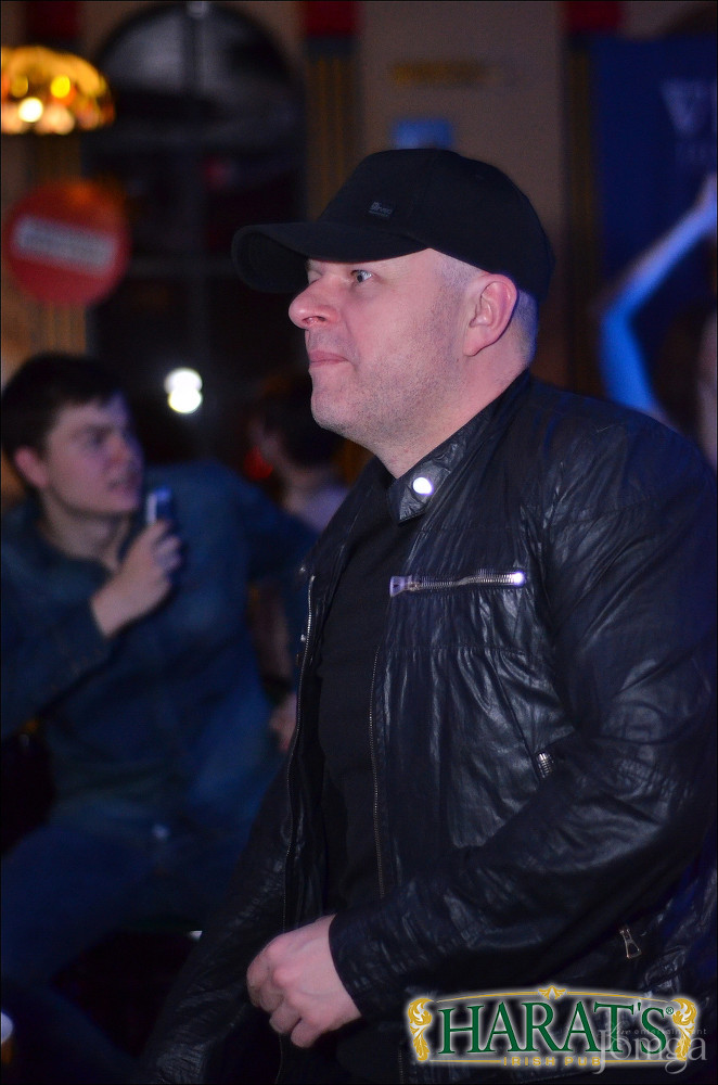 Фотография с группа "НАПРИМЕР" в Харатс паб