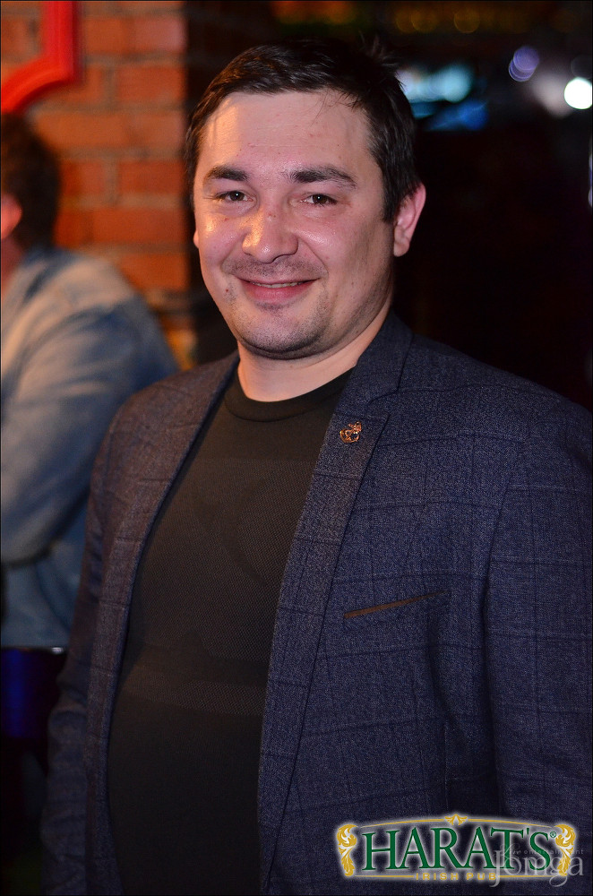 Фотография с группа "НАПРИМЕР" в Харатс паб