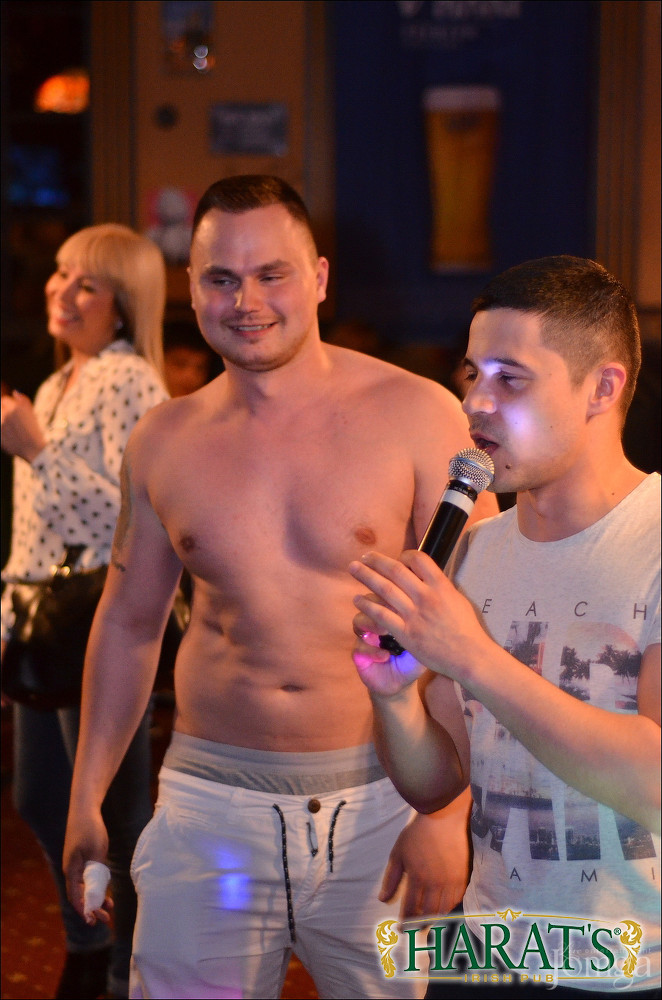 Фотография с группа "НАПРИМЕР" в Харатс паб