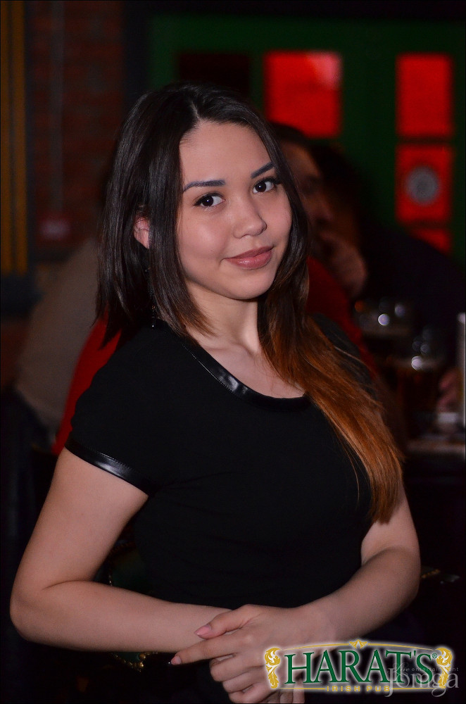 Фотография с группа "НАПРИМЕР" в Харатс паб