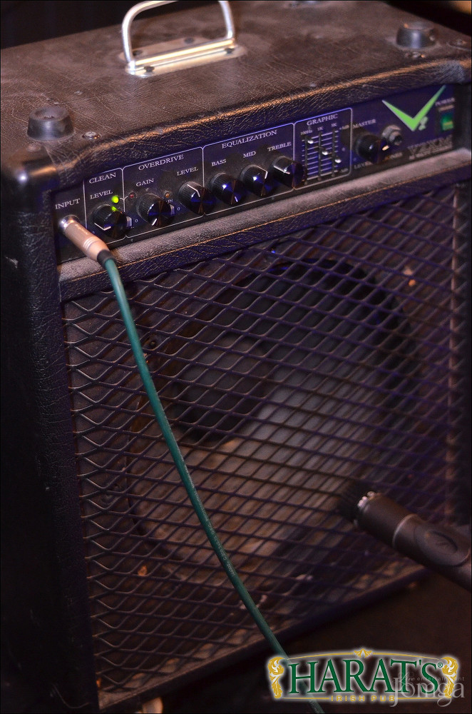 Фотография с группа "НАПРИМЕР" в Харатс паб