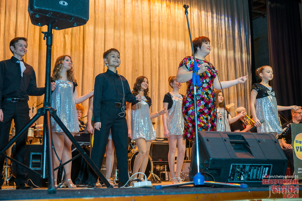 Фотография с «Джаз-детям», джаз-оркестр «Визит» в КАМАЗ, ДК