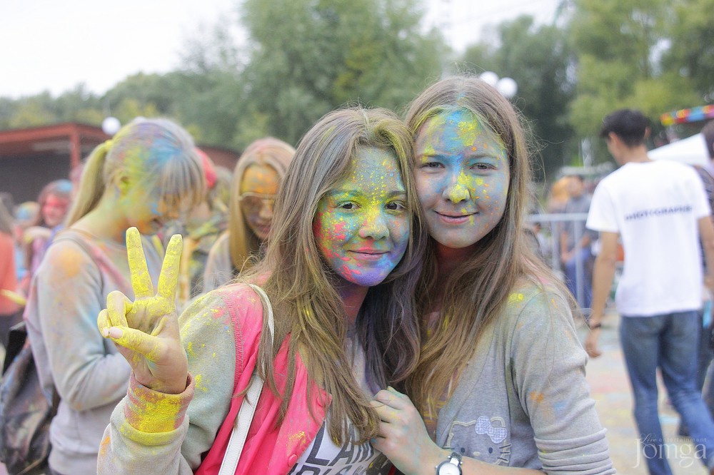 Фотография с Фестиваль красок в Казани в Нет