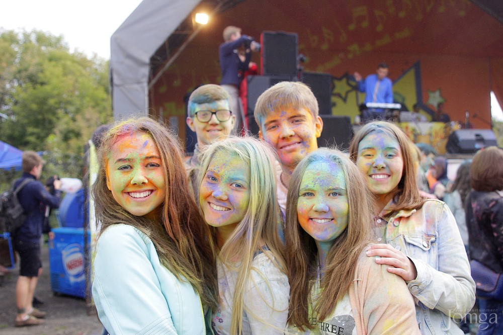 Фотография с Фестиваль красок в Казани в Нет