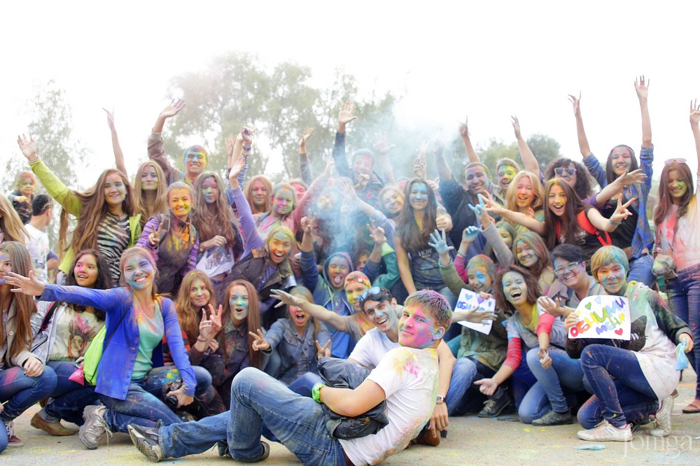 Фотография с Фестиваль красок в Казани в Нет