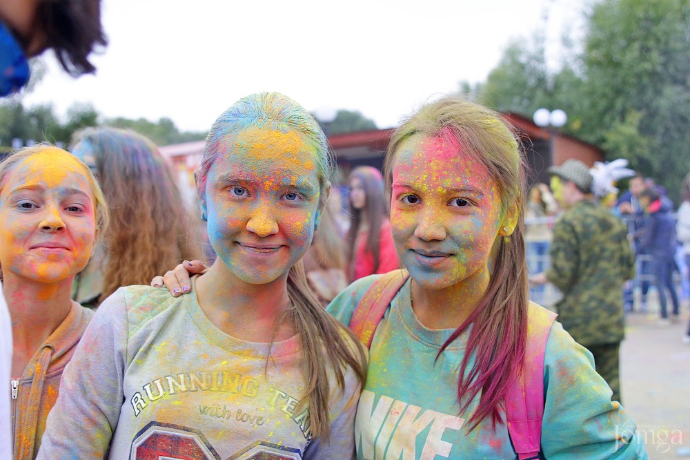 Фотография с Фестиваль красок в Казани в Нет