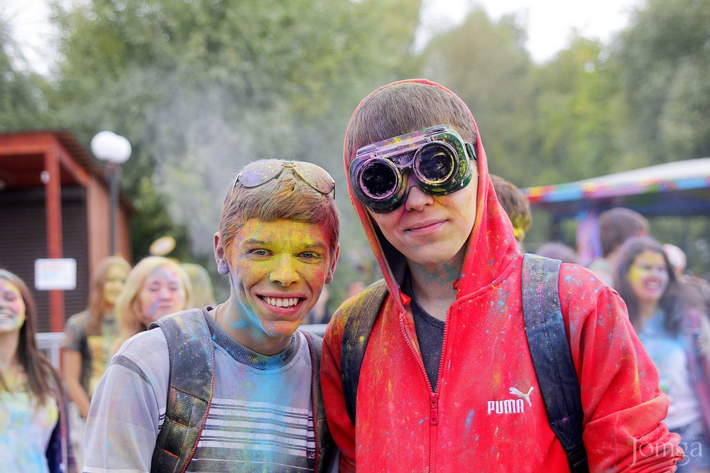 Фотография с Фестиваль красок в Казани в Нет