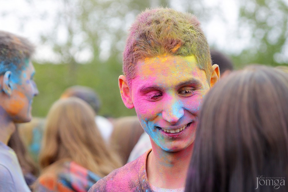 Фотография с Фестиваль красок в Казани в Нет