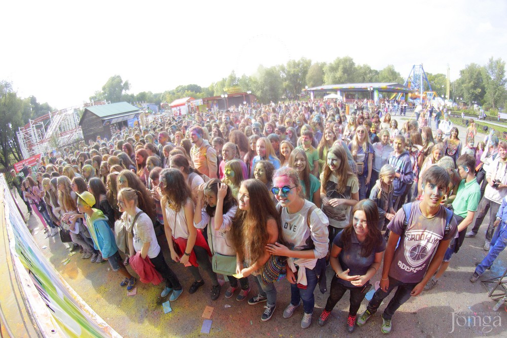 Фотография с Фестиваль красок в Казани в Нет