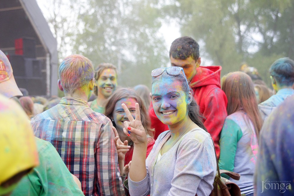 Фотография с Фестиваль красок в Казани в Нет