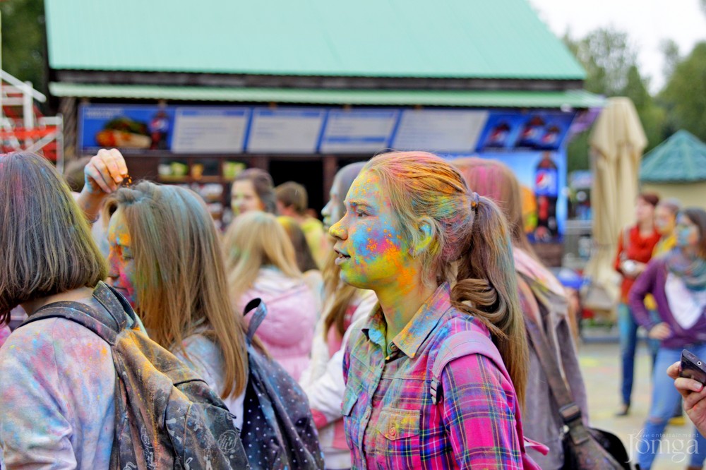 Фотография с Фестиваль красок в Казани в Нет