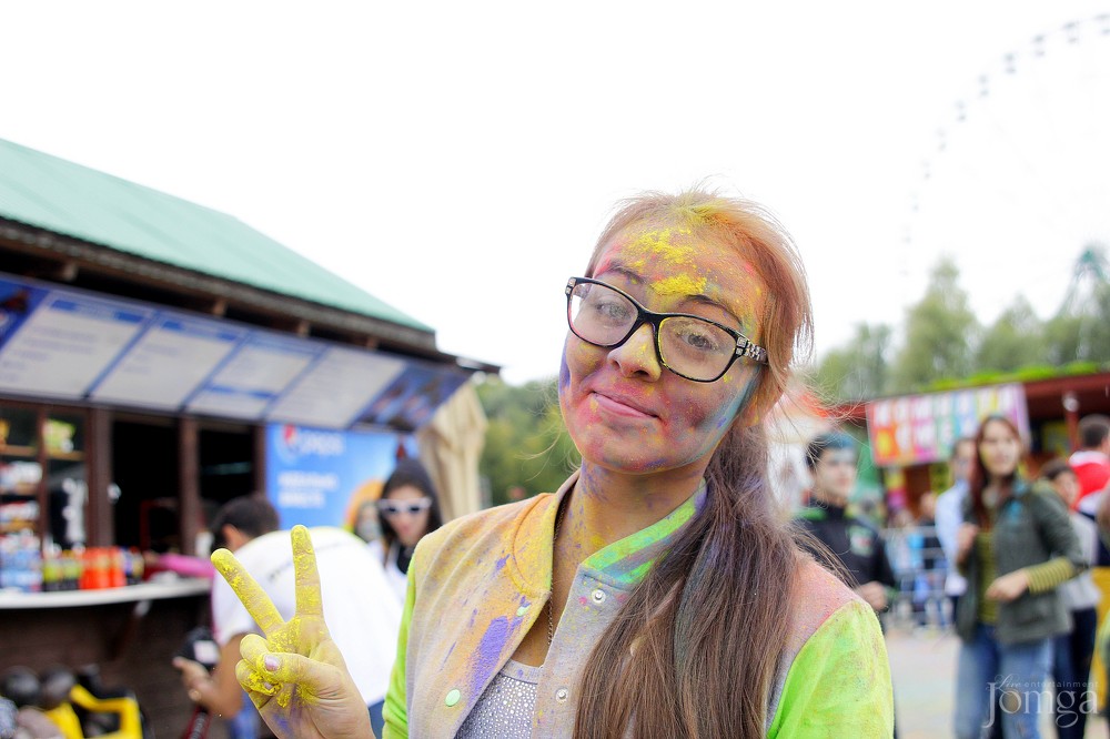 Фотография с Фестиваль красок в Казани в Нет