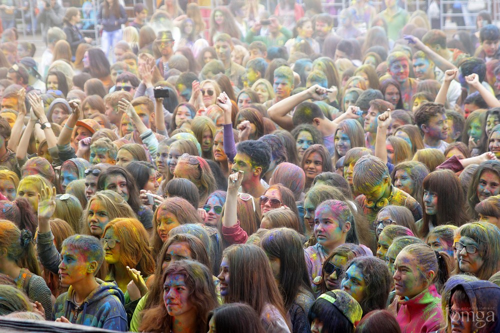 Фотография с Фестиваль красок в Казани в Нет
