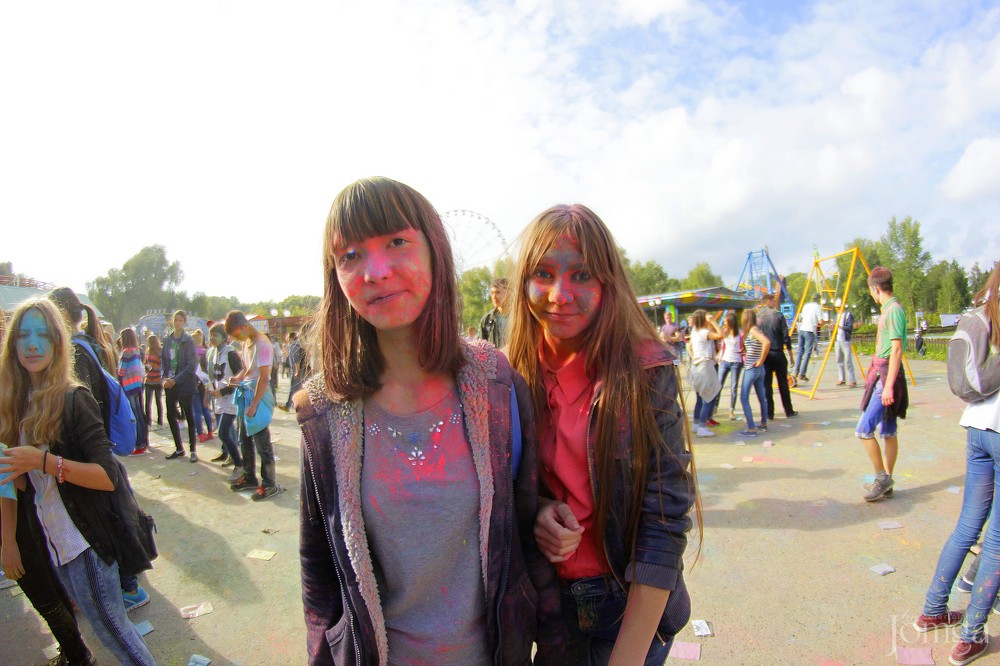 Фотография с Фестиваль красок в Казани в Нет
