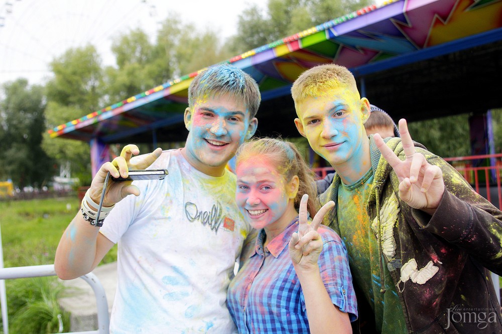 Фотография с Фестиваль красок в Казани в Нет