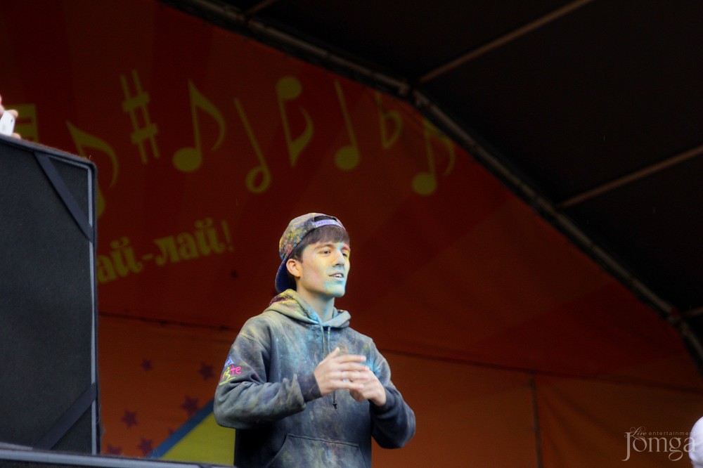 Фотография с Фестиваль красок в Казани в Нет